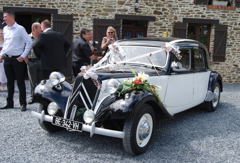 Location de voiture de prestige avec chauffeur, mariage